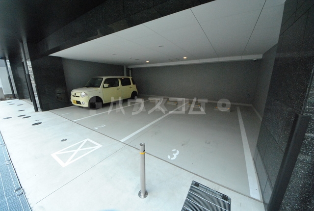 14/23 駐車場