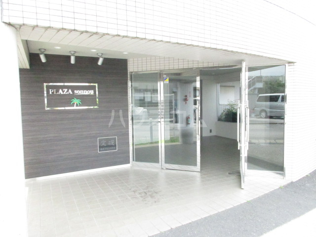 19/22 エントランス
