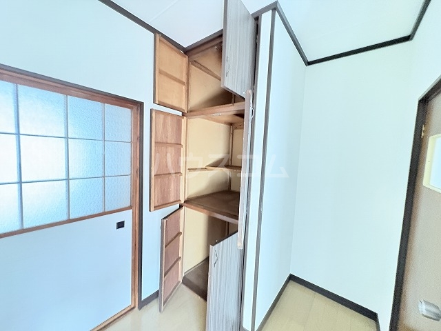 14/30 収納