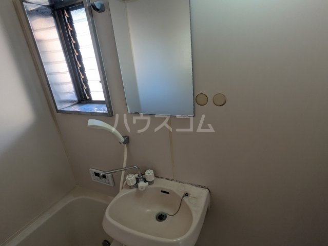 21/30 洗面