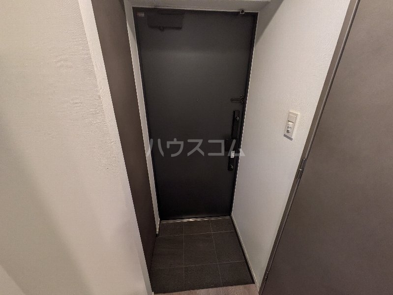 5/28 玄関