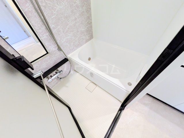 13/29 浴室