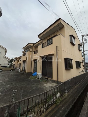 25/26 駐車場