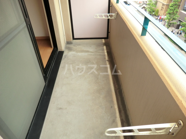 19/30 バルコニー