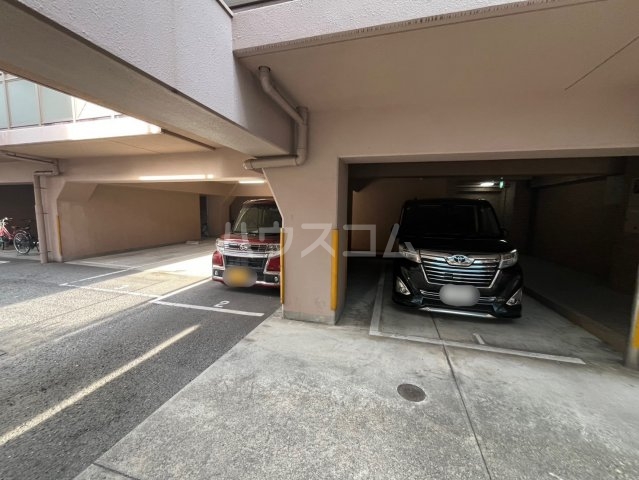 29/30 駐車場