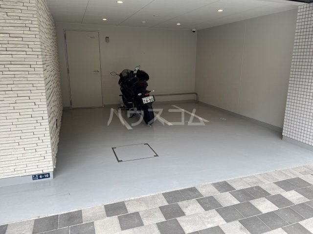 26/30 駐車場