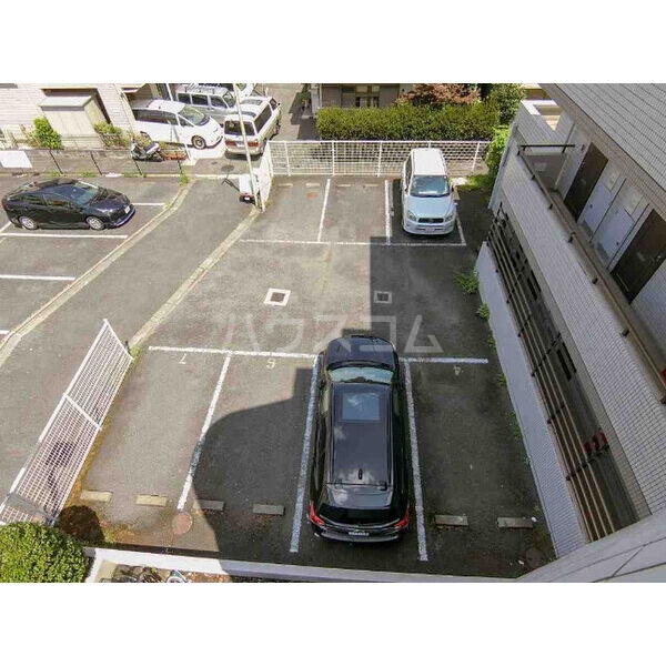 3/10 駐車場