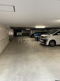 14/15 駐車場