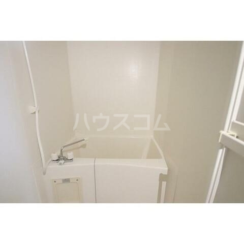 14/23 浴室