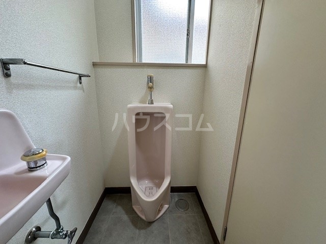 13/25 トイレ