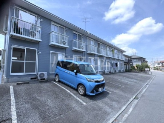 13/15 駐車場