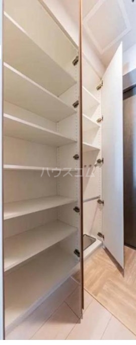 収納