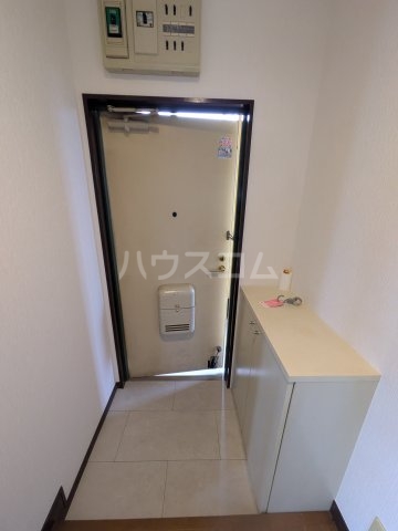 14/30 玄関