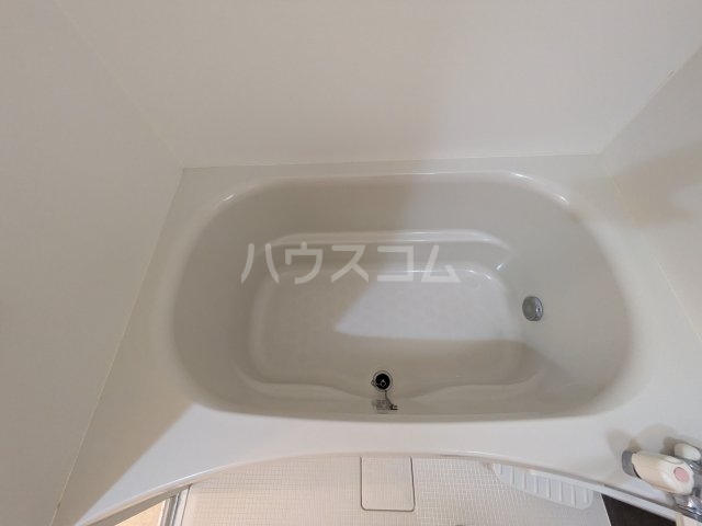 14/30 浴室