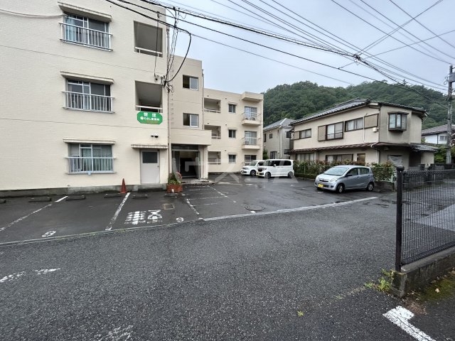21/30 駐車場
