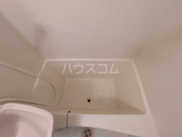 13/30 浴室