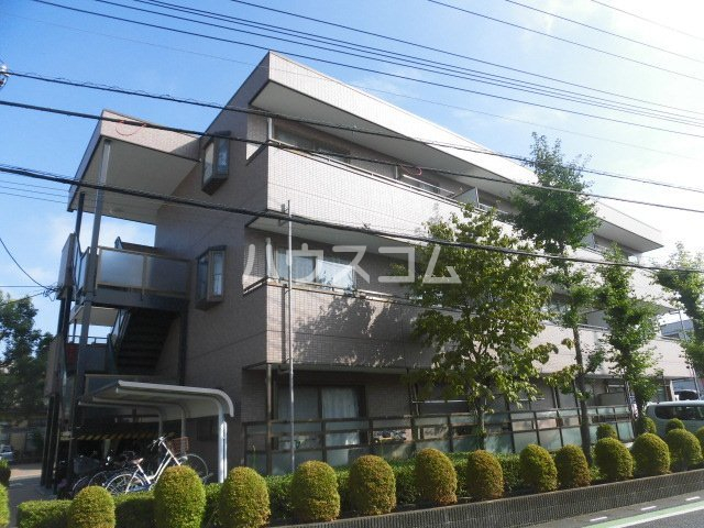 15/22 エントランス