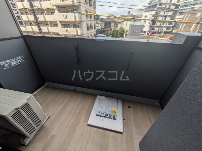 13/25 バルコニー