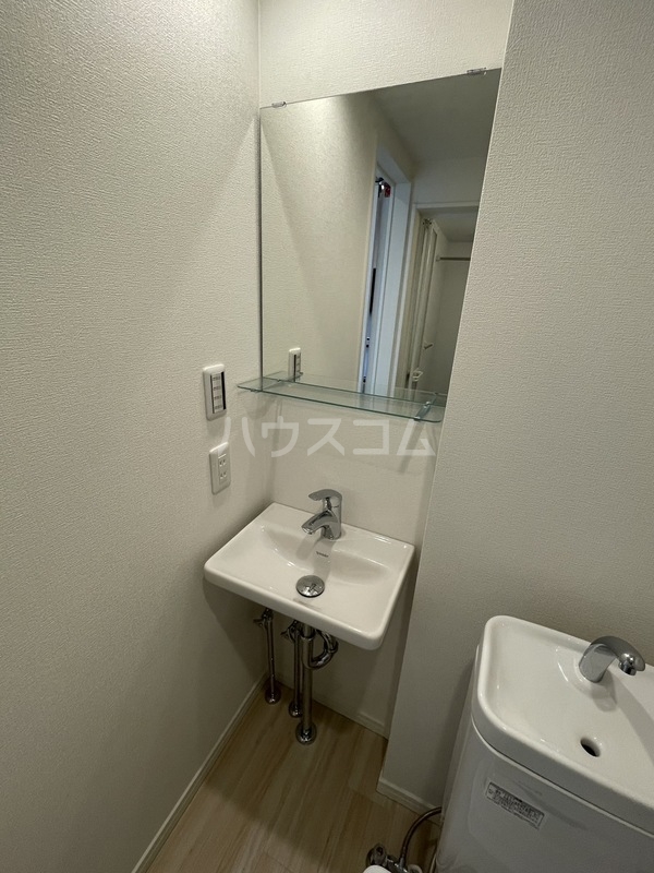 13/30 洗面