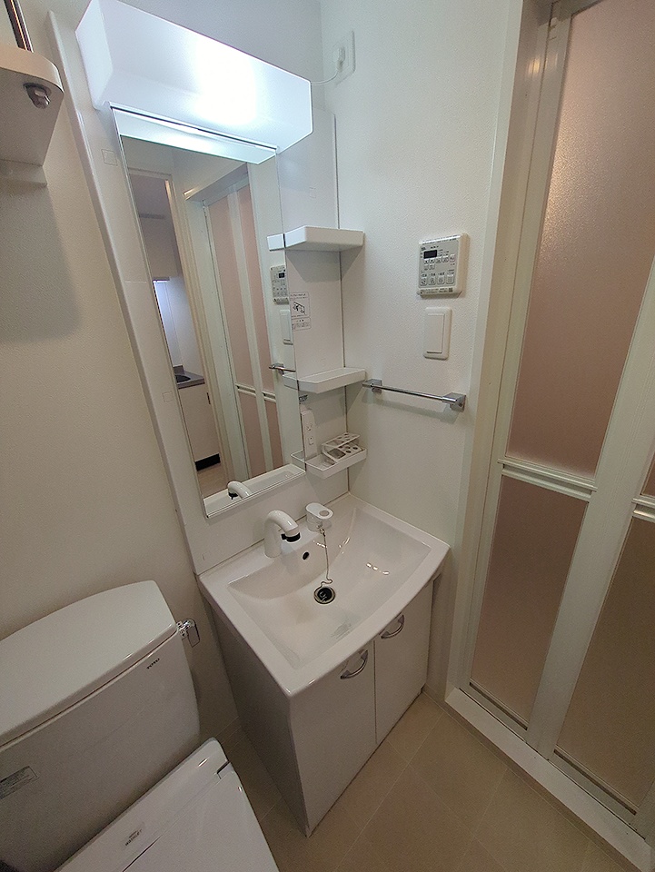 16/30 洗面