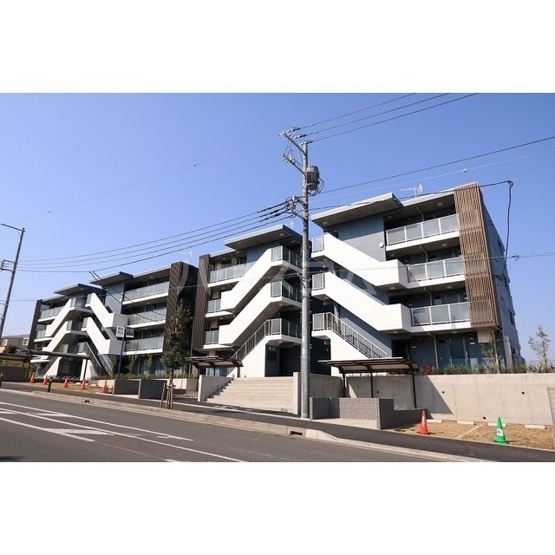 カレッジヒルズDの間取り