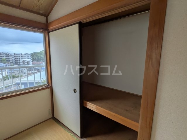 13/30 収納