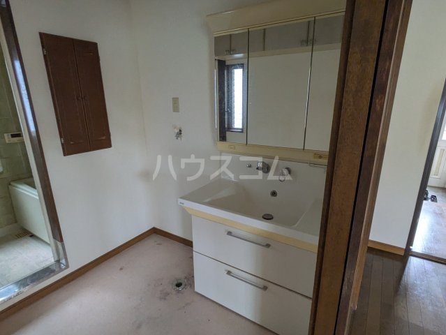 22/30 洗面