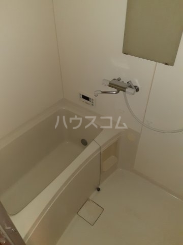 14/30 浴室