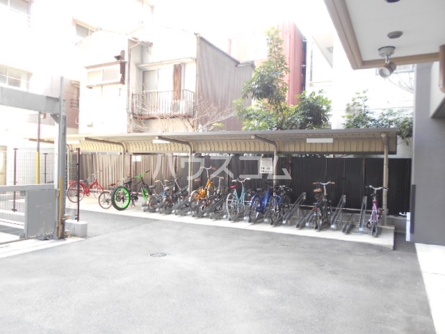 15/23 駐車場