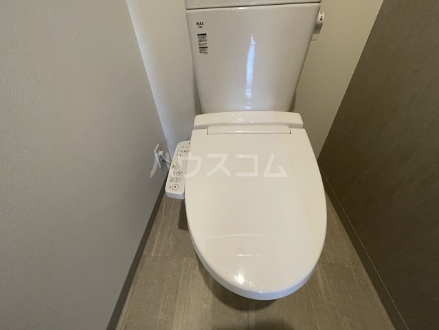 13/30 トイレ