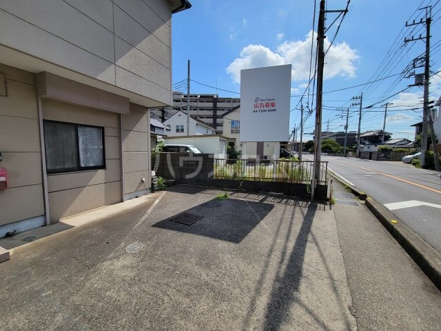20/30 駐車場