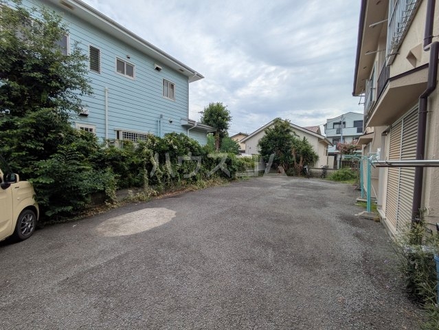26/30 駐車場