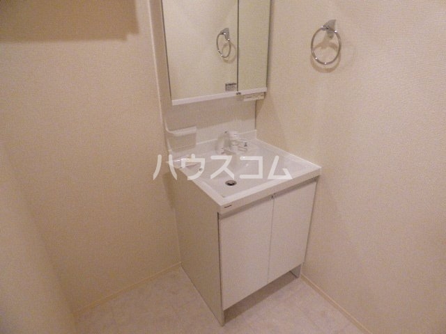 13/30 洗面
