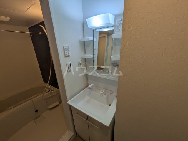 17/30 洗面