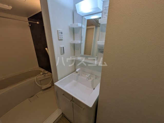 19/30 洗面