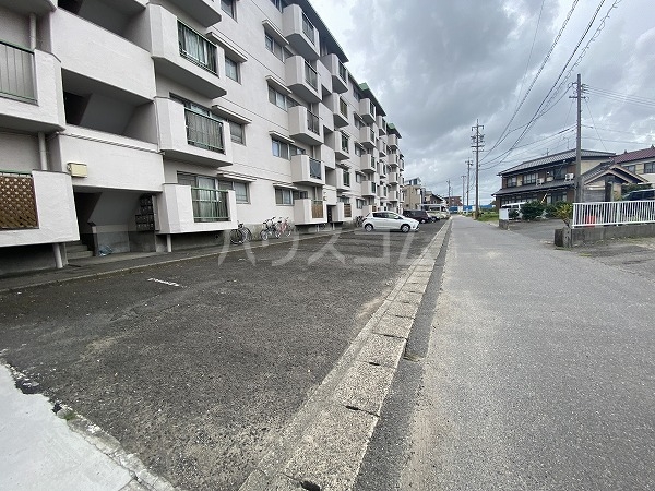 2/11 駐車場