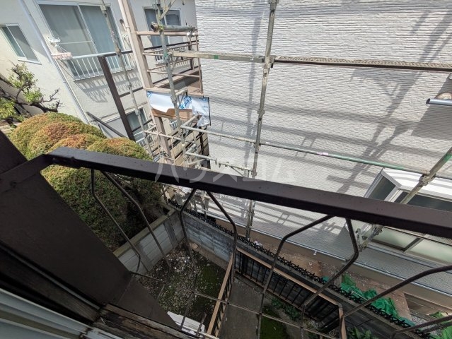 14/27 バルコニー