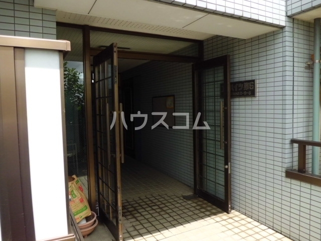 2/10 エントランス