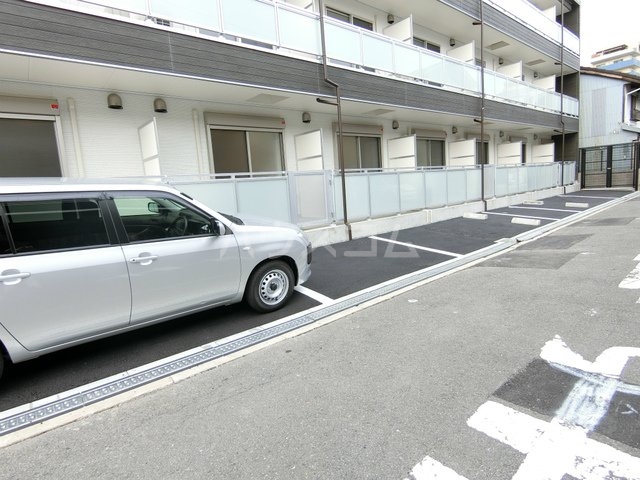 2/8 駐車場