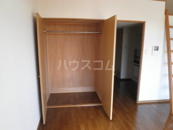 13/30 収納