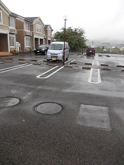14/20 駐車場