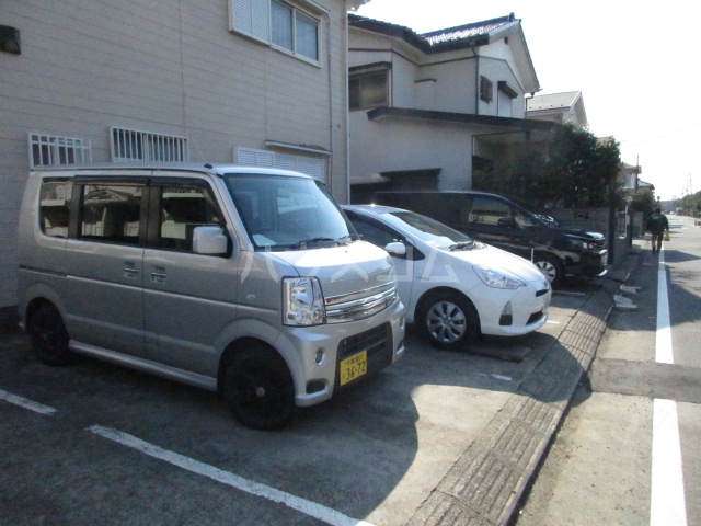 19/26 駐車場