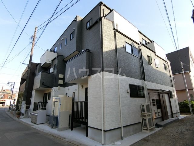 2/11 外観