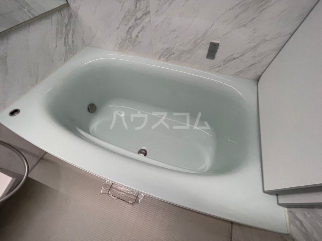 19/30 浴室