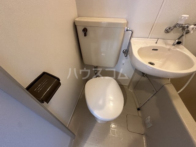 13/29 トイレ