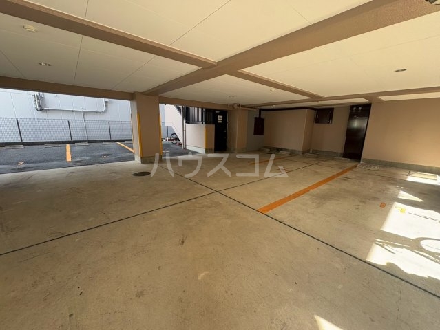 29/30 駐車場