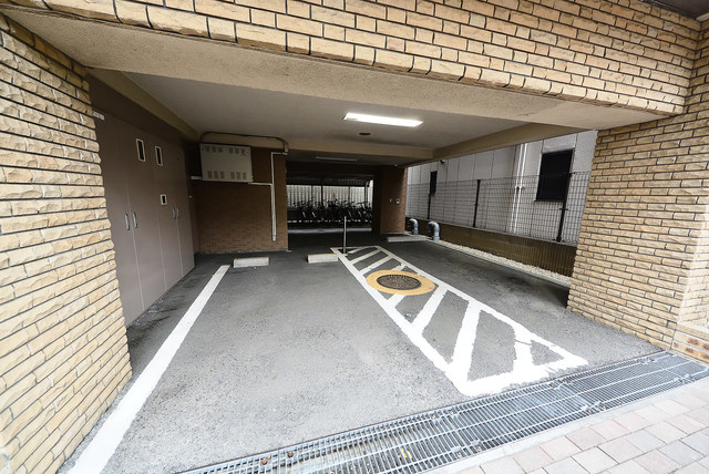 3/6 駐車場
