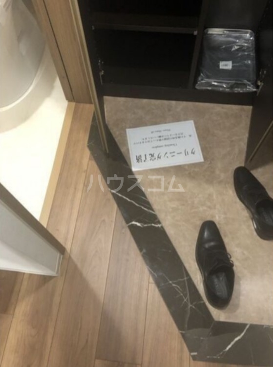 6/18 玄関