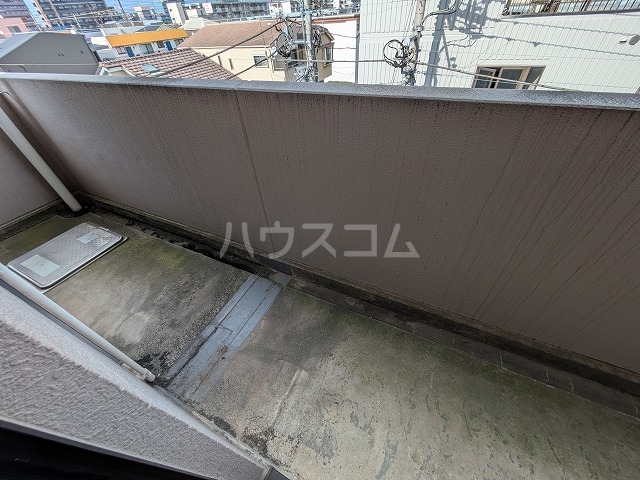 21/30 バルコニー