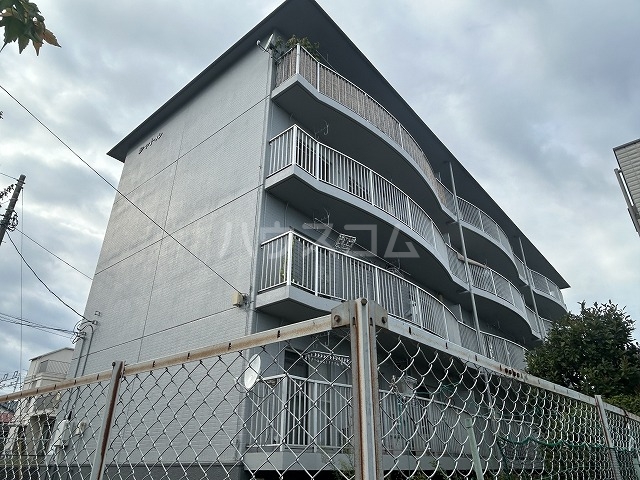 1/4 外観